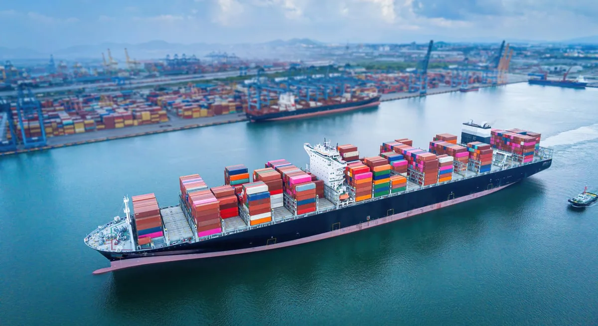 ZIM Shipping Stock Soars 25% on Hapag-Lloyd Buyout News